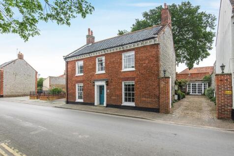 New Street, Holt 4 bed detached house for sale