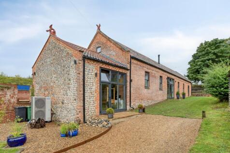 Southrepps 4 bed barn conversion for sale