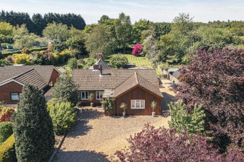 Thursford 4 bed detached bungalow for sale