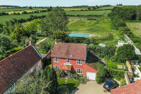 Westdean, 35 Back Street, South... 3 bed detached house for sale