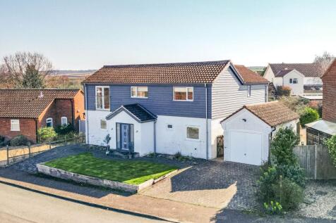 Brancaster 4 bed detached house for sale