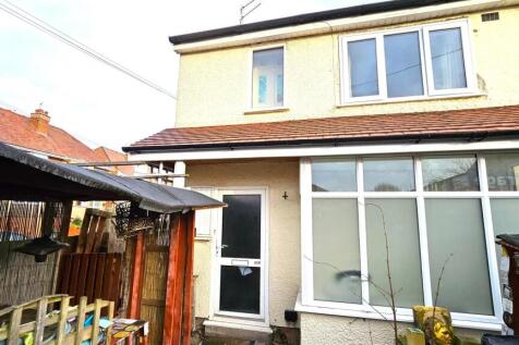 2 bedroom maisonette for sale