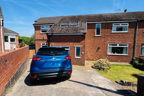 5 bedroom semi-detached house for sale