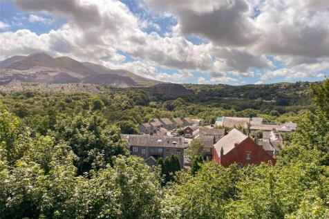 Rhos Y Coed, Bethesda, Gwynedd, LL57 3 bed semi