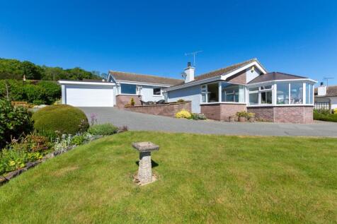 Cae Mair, Beaumaris, Isle of... 4 bed bungalow for sale