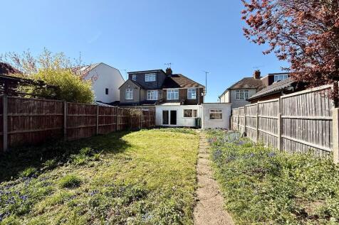 Barton Road, New Bedford Road Area... 3 bed semi