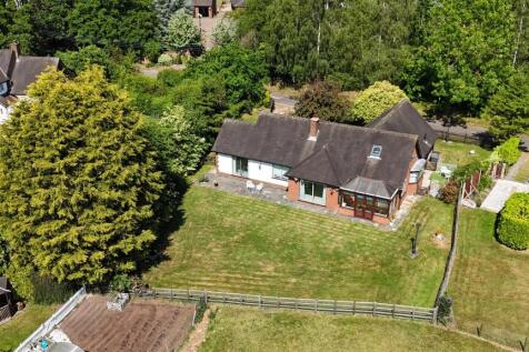 Main Street, Derby DE65 3 bed bungalow for sale