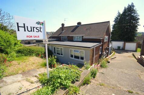 6 bedroom semi-detached house for sale