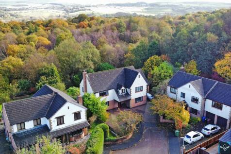 The Kilns, Towneleyside, Burnley 4 bed detached house for sale