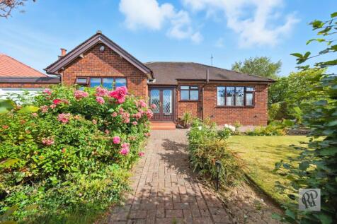 2 bedroom detached bungalow for sale