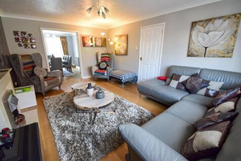 Niven Close, Wainscott, Rochester, ME3 4 bed detached house for sale