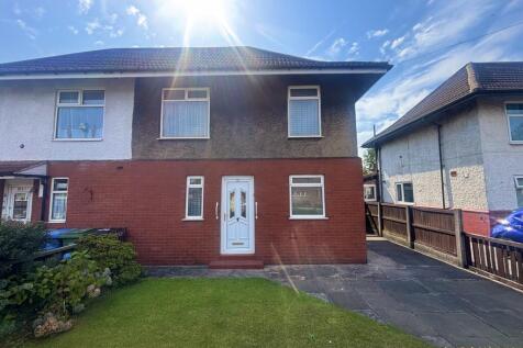 Barton Road Stretford, M32 9RJ 3 bed semi