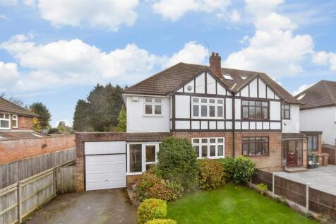 3 bedroom semi-detached house for sale