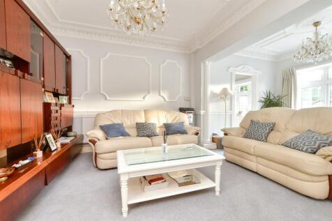 Fir Tree Road, Banstead, Surrey 3 bed detached house for sale