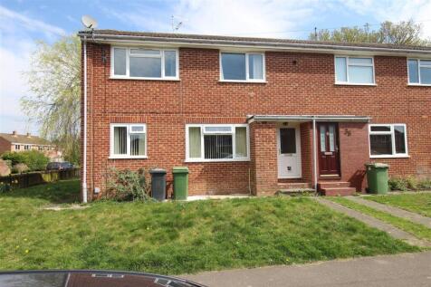 Windsor Road, Lindford 2 bed flat for sale