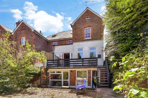 York Road, Guildford, Surrey 1 bed ground floor flat for sale