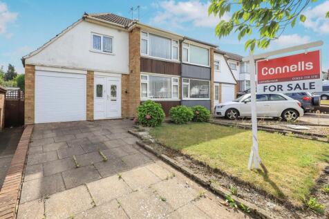 3 bedroom semi-detached house for sale