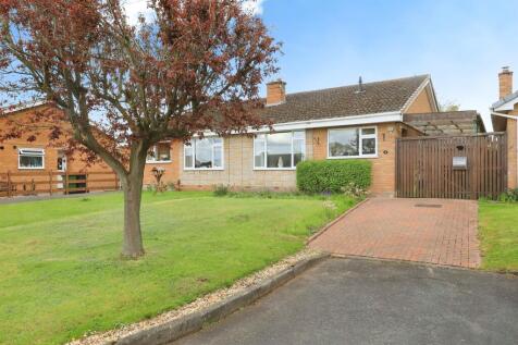 2 bedroom detached bungalow for sale