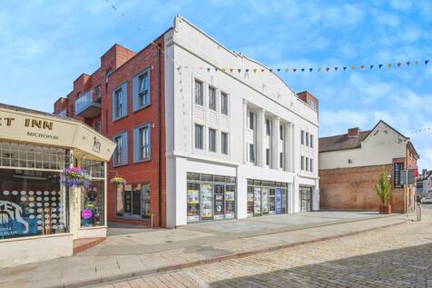 2 bedroom flat for sale