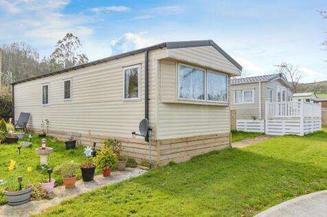 2 bedroom park home for sale