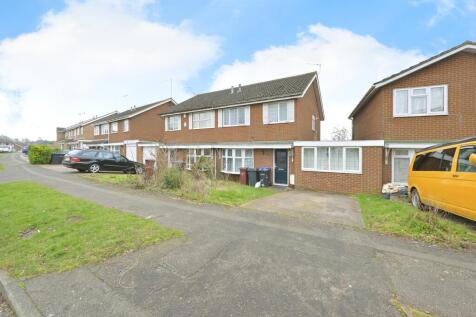 6 bedroom semi-detached house for sale