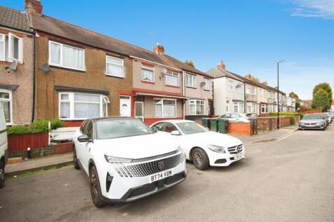 3 bedroom terraced house for sale