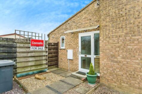 1 bedroom semi-detached bungalow for sale