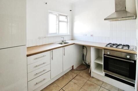 Studio flat for sale