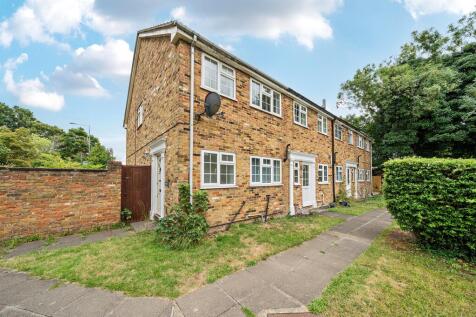 2 bedroom end of terrace house for sale