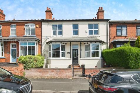 4 bedroom terraced house for sale