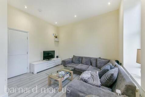 2 bedroom ground floor flat for sale