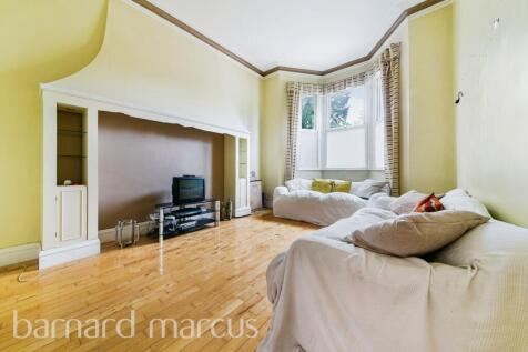 5 bedroom semi-detached house for sale