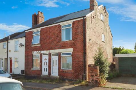 2 bedroom end of terrace house for sale