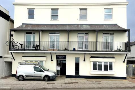 Studio flat for sale