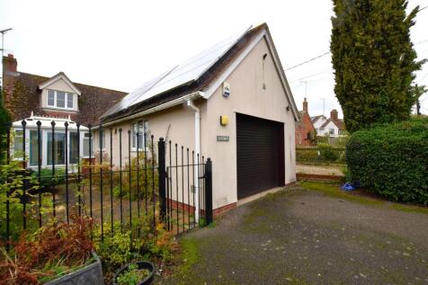 2 bedroom detached bungalow for sale