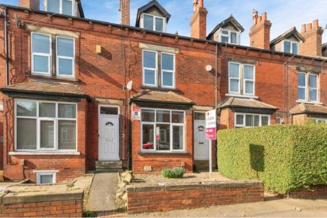 5 bedroom terraced house for sale