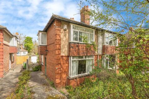 2 bedroom semi-detached house for sale