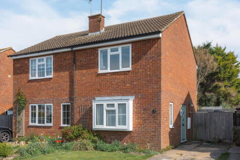 Lukes Lea, Marsworth, Buckinghamshire... 2 bed semi