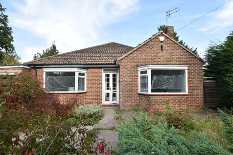 Peaks Lane, Grimsby DN36 3 bed detached bungalow for sale