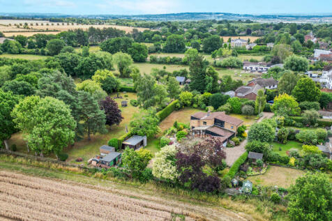 Cricketers Lane, Herongate, Brentwood 4 bed detached house for sale