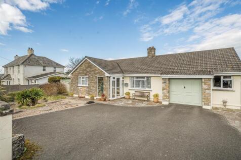 Harton Cross, Hartland, Bideford 3 bed bungalow for sale