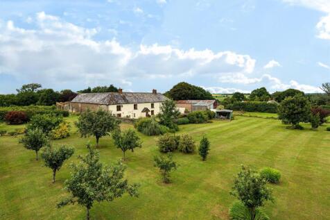 Shebbear Detached house for sale