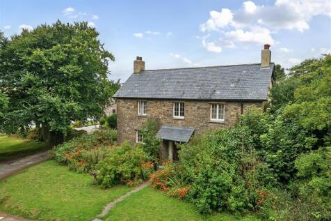 Woolsery 4 bed detached house for sale