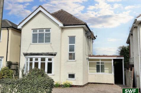 Birches Road, Codsall 2 bed detached house for sale