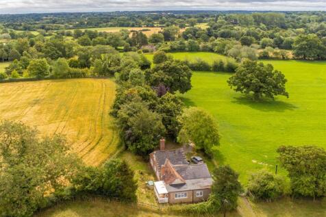 Norton Green Lane, Solihull B93 3 bed detached bungalow for sale