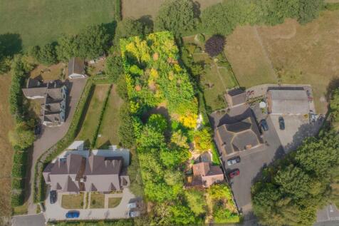 Earlswood Common, Solihull B94 4 bed cottage for sale