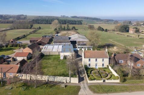 Thorpe Bassett, Malton 4 bed property with land for sale