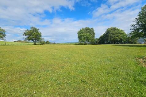 4 bedroom detached bungalow for sale