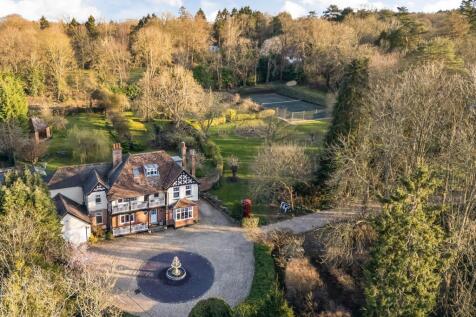 *Price reduced for a quick sale –... 6 bed detached house for sale