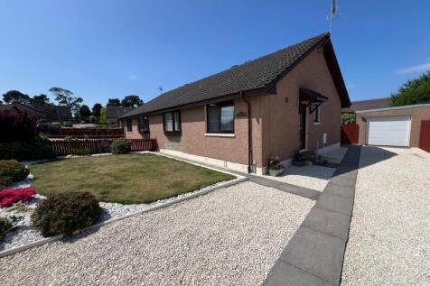 3 bedroom semi-detached bungalow for sale